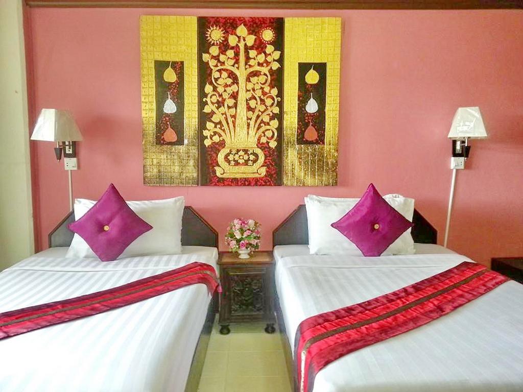 The Sun Resort & Spa Патая Стая снимка