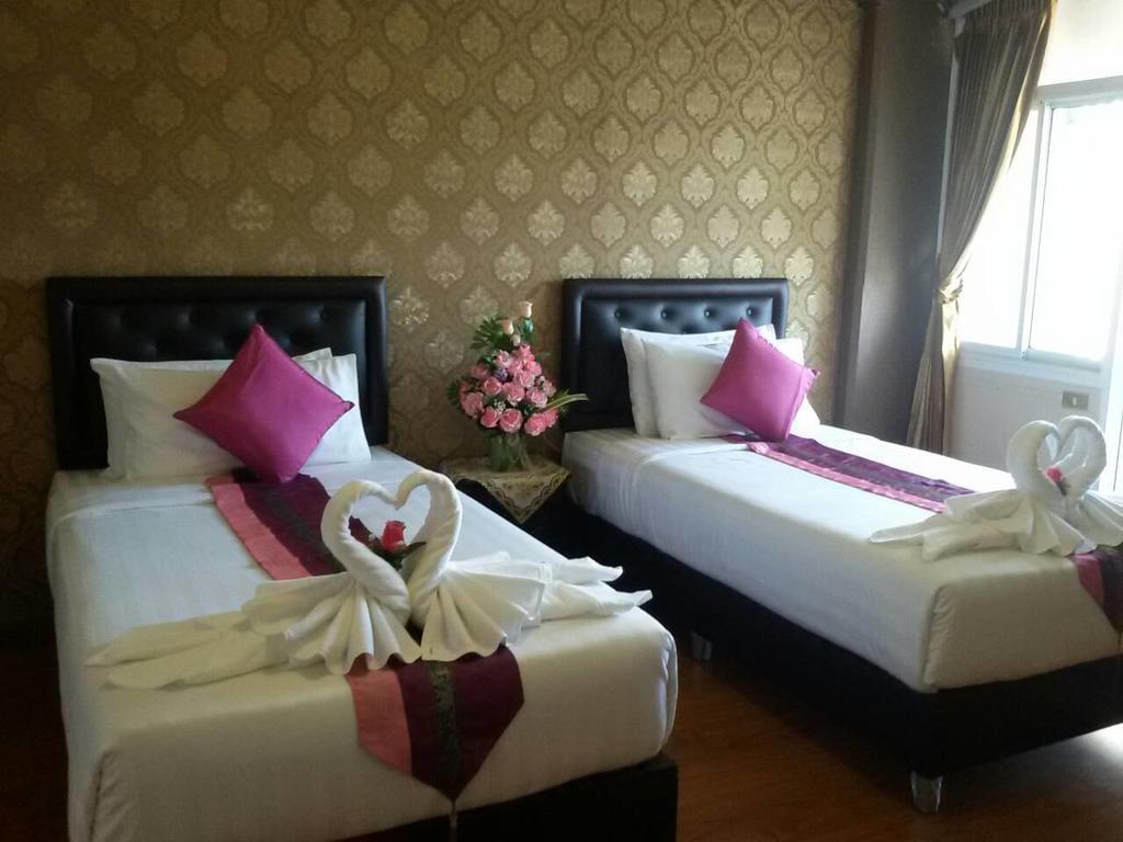 The Sun Resort & Spa Патая Екстериор снимка