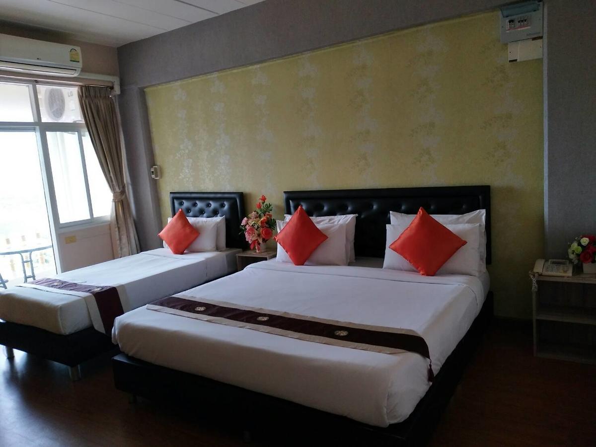 The Sun Resort & Spa Патая Екстериор снимка